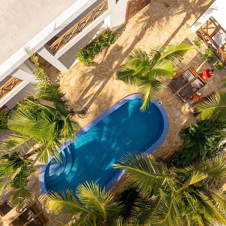 Karibu Beach Resort Pongwe Exterior photo